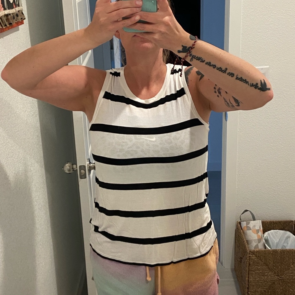 Halogen Black and White Sleeveless Tank Top